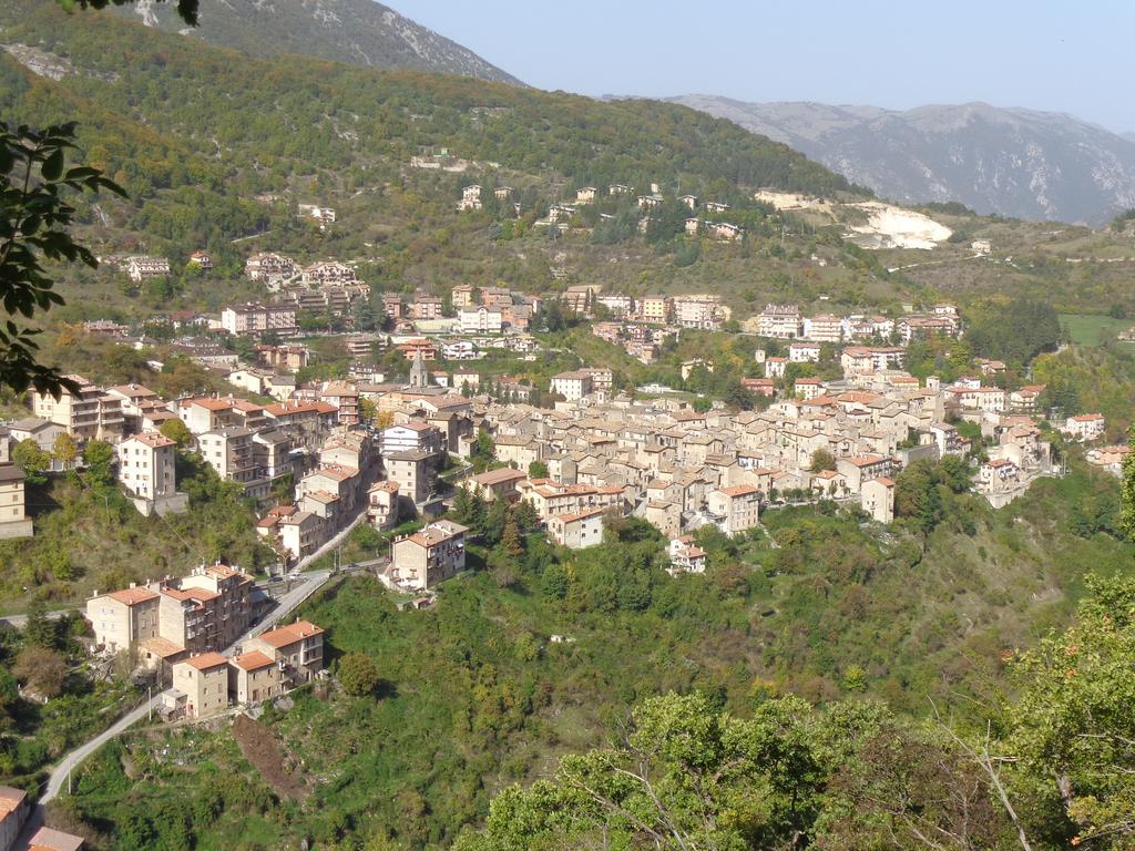 Hotel Garni Mille Pini Scanno Exterior foto